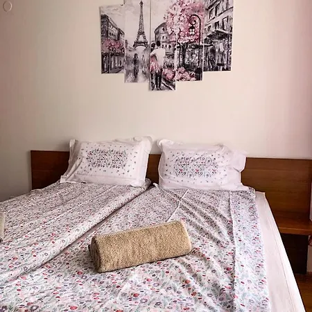 Апартамент Semiramida Gardens 23