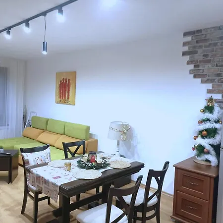 Semiramida Gardens 23 * 보로베츠
